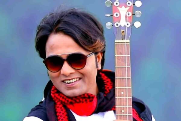 Jhollywood : फूहड़ गाना सुनने वालों आप भी हैं दोषी Actor Raman Gupta