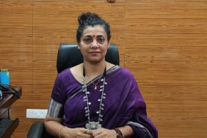 Gumla DC Prerna Dixit