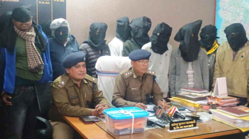 gamblers arrested in gumla