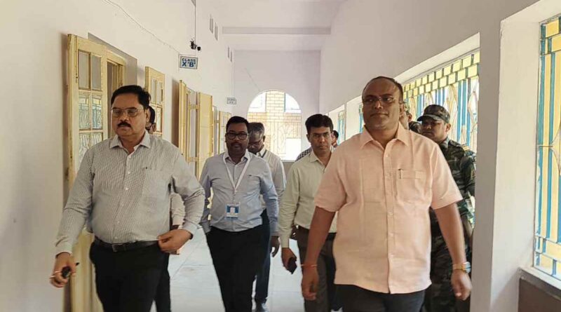 DC and AC conducting an inspection