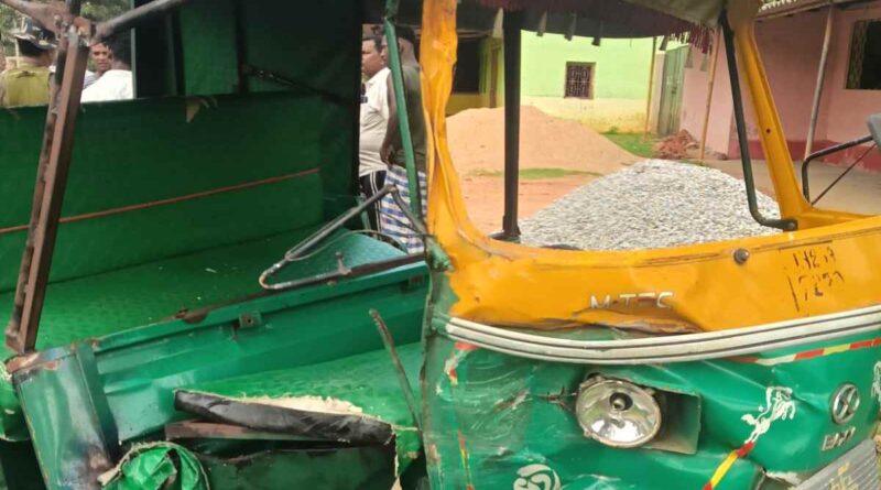 Gumla Kamdara Auto Accident