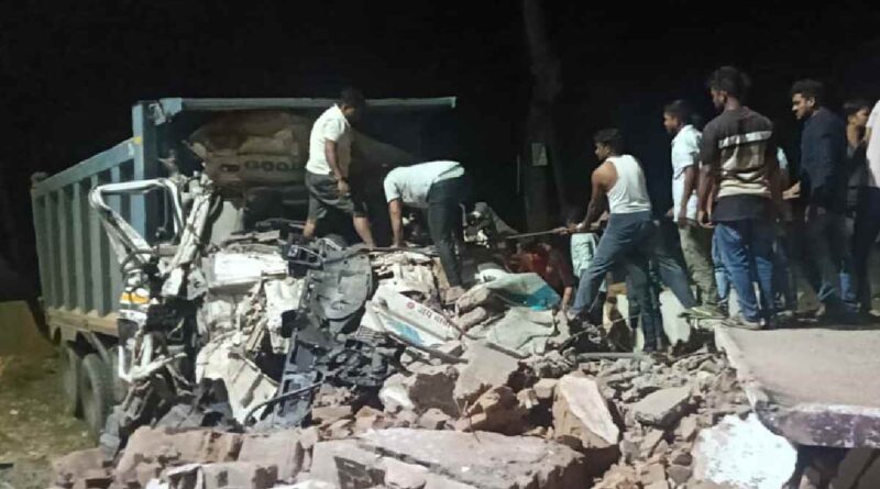 Gumla Sisai Accident News