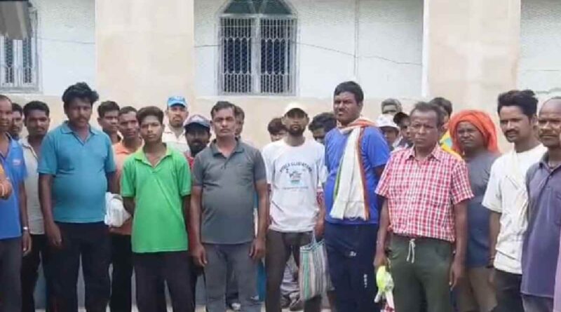 Sanitation workers of Gumla Municipal Council