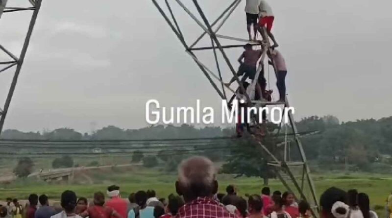 Bharno Tower climb youth news