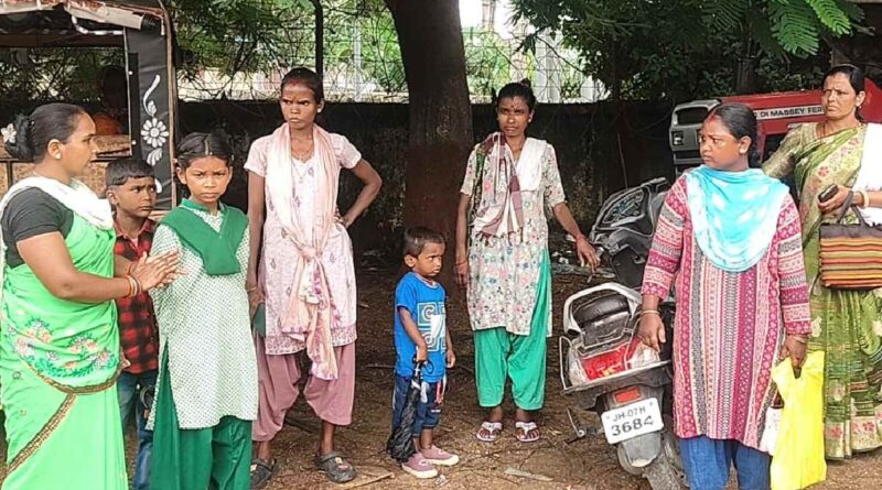 Man Get Marry With Three Woman