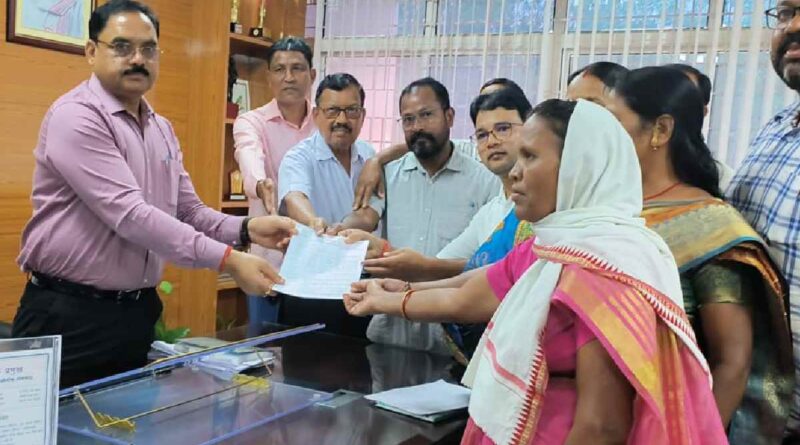 People from Chainpur met DC