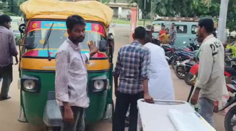 Accident in Raidih gumla